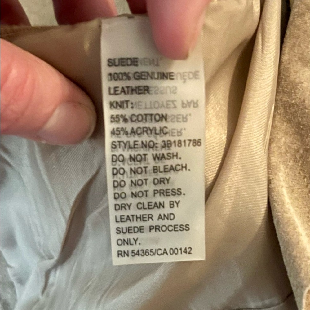 Peter Nygard Tan Ruffle Blazer - Picture 5 of 5